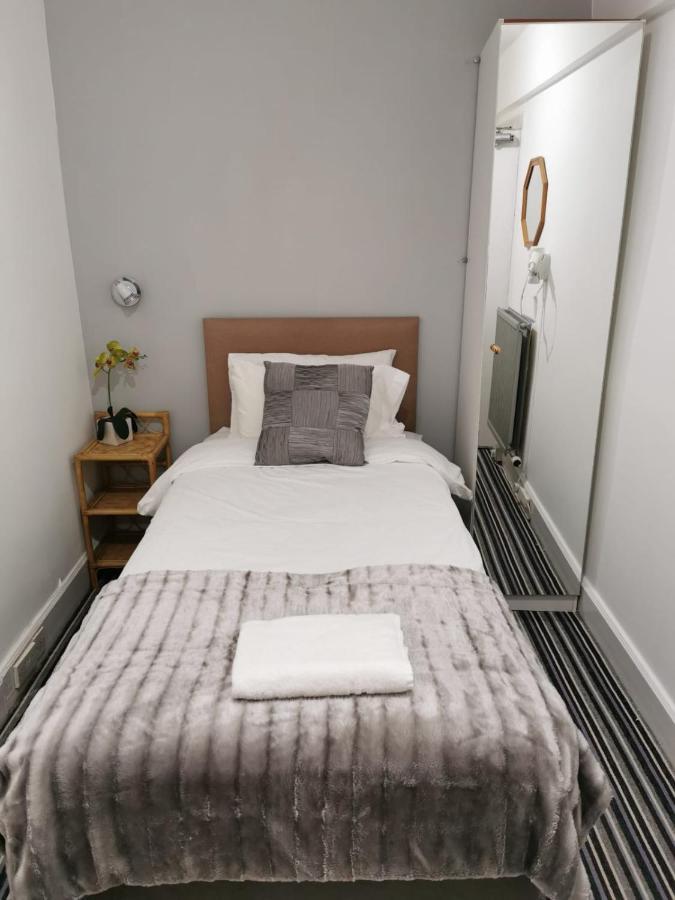 Edinburgh Rays Guest House Buitenkant foto